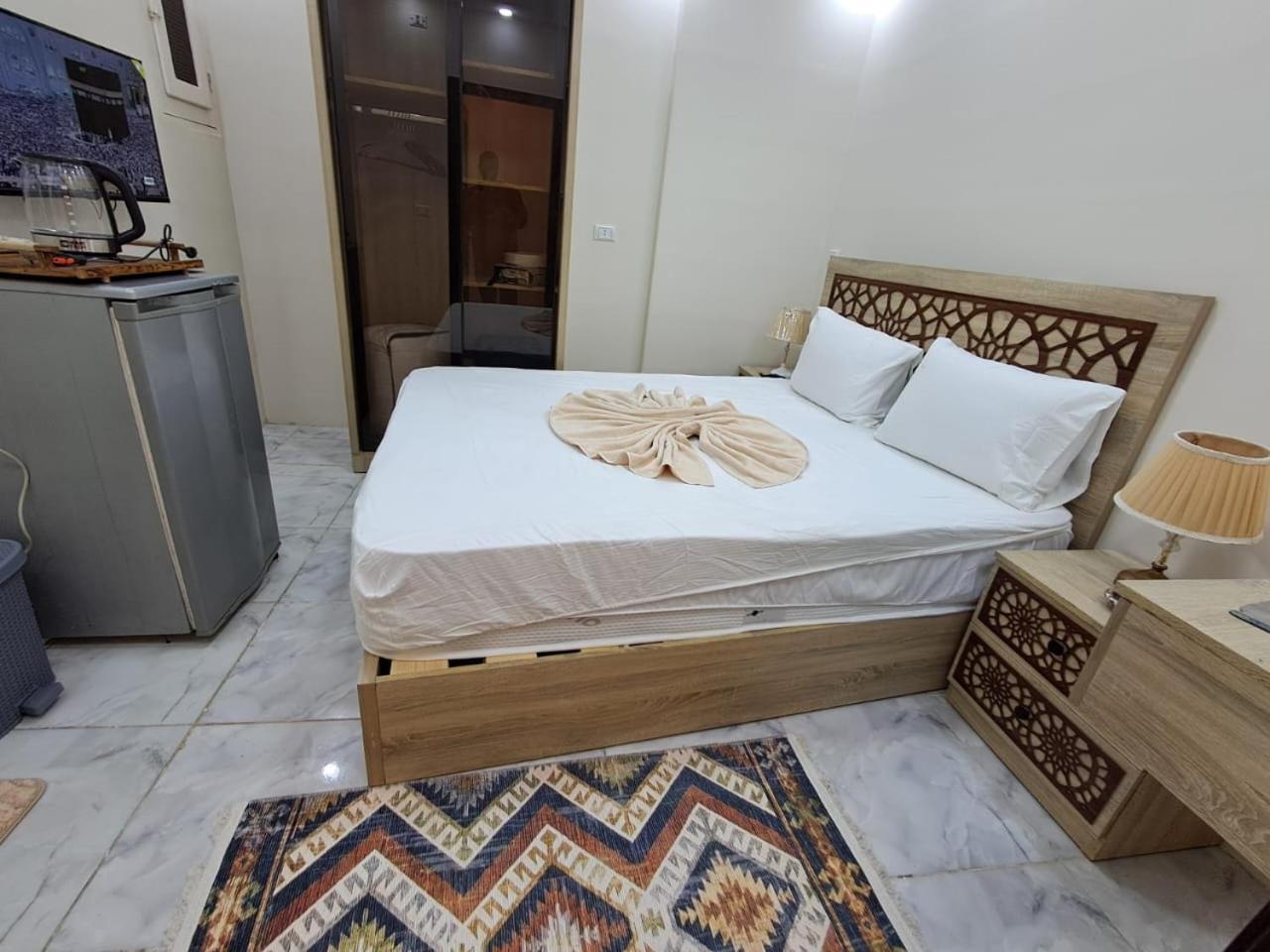 Kafret el-Gabal Pyramids East Inn מראה חיצוני תמונה