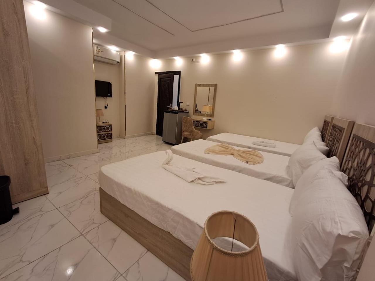 Kafret el-Gabal Pyramids East Inn מראה חיצוני תמונה