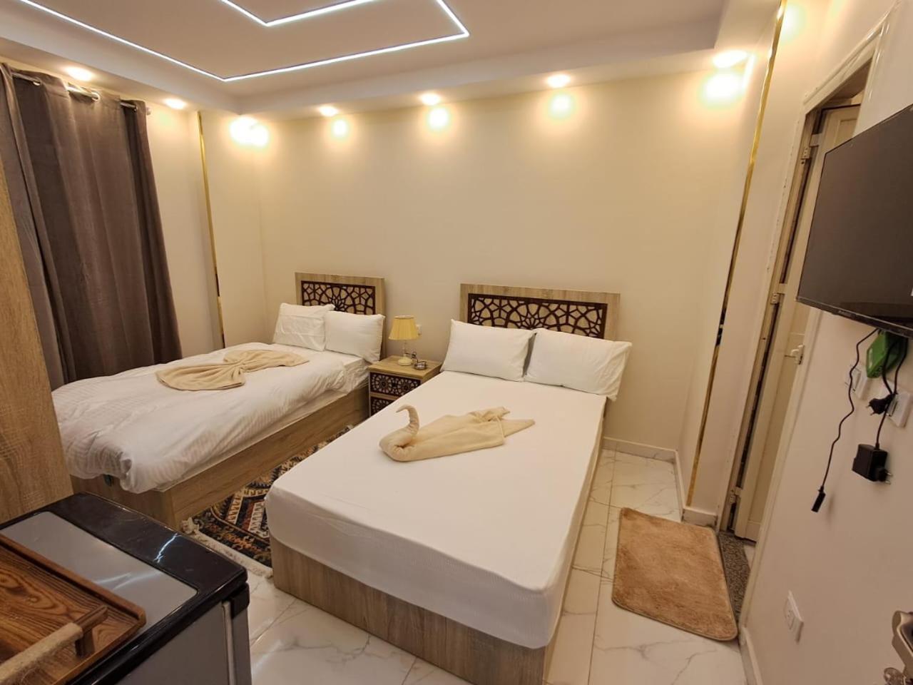 Kafret el-Gabal Pyramids East Inn מראה חיצוני תמונה