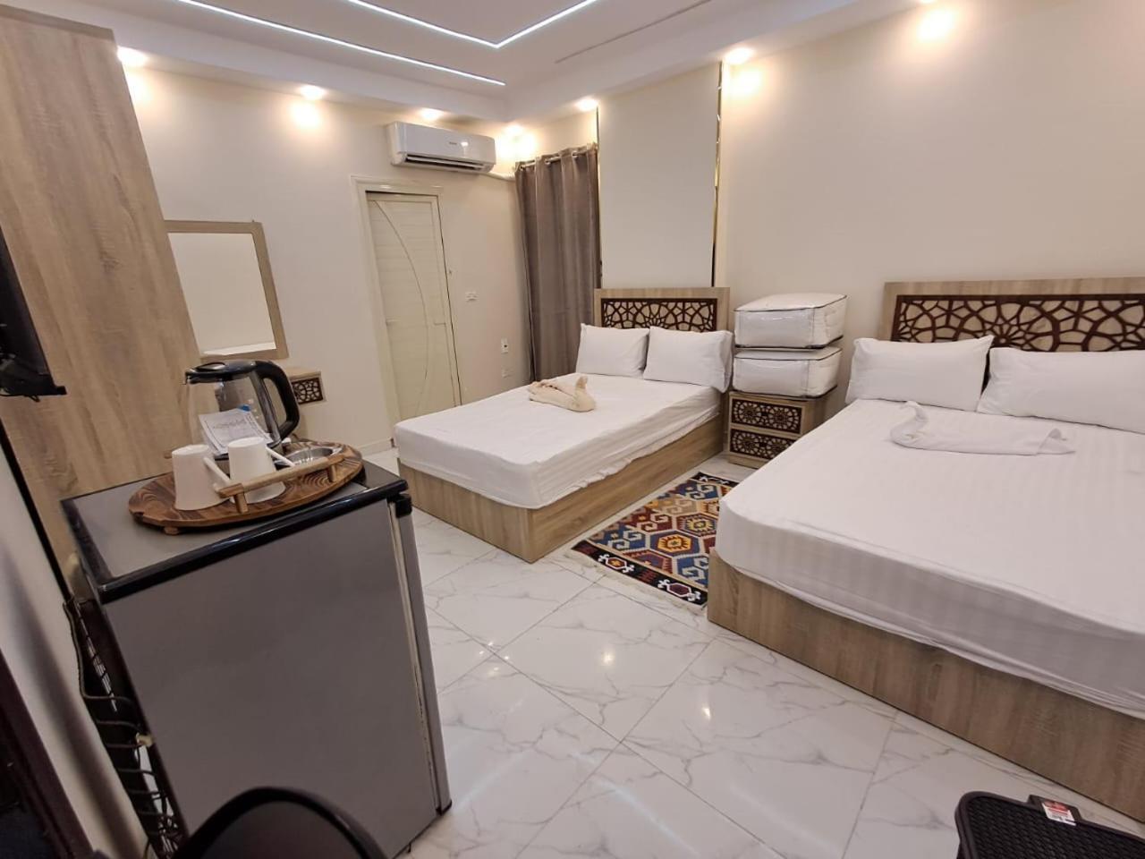 Kafret el-Gabal Pyramids East Inn מראה חיצוני תמונה