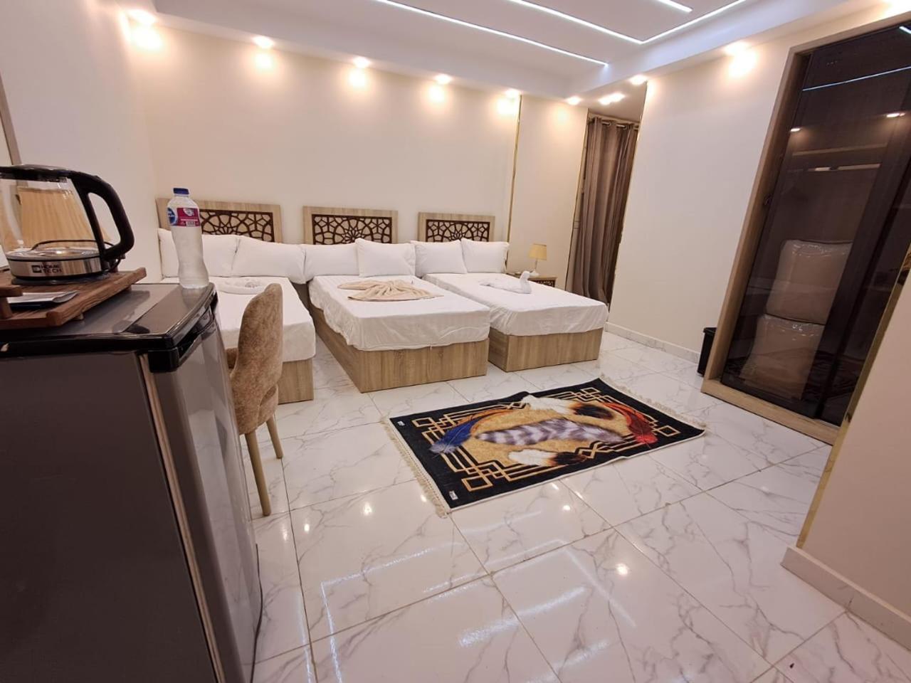 Kafret el-Gabal Pyramids East Inn מראה חיצוני תמונה
