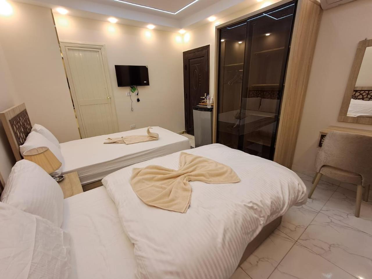 Kafret el-Gabal Pyramids East Inn מראה חיצוני תמונה
